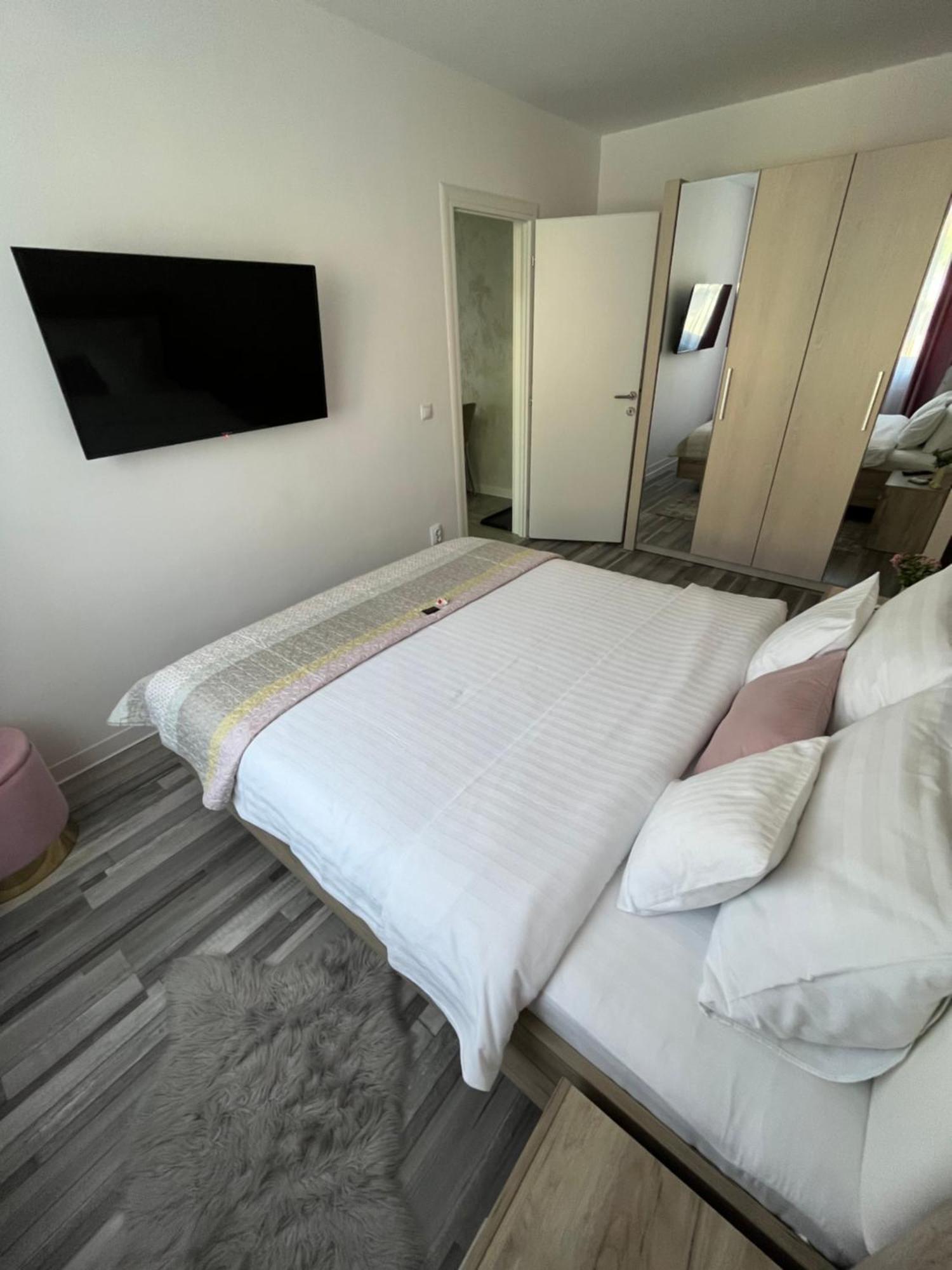 Luxury Apartment Sibiu Luaran gambar