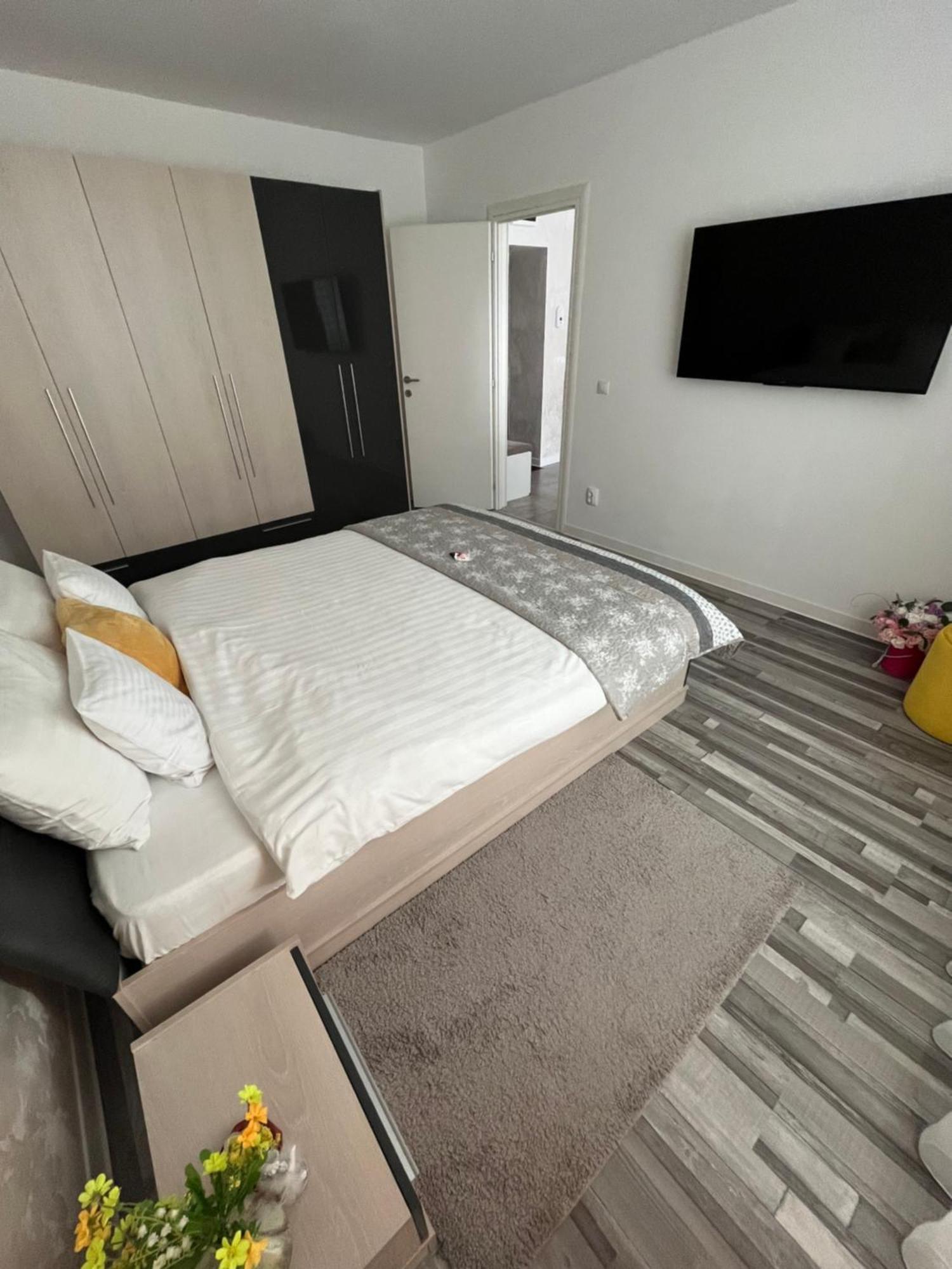 Luxury Apartment Sibiu Luaran gambar