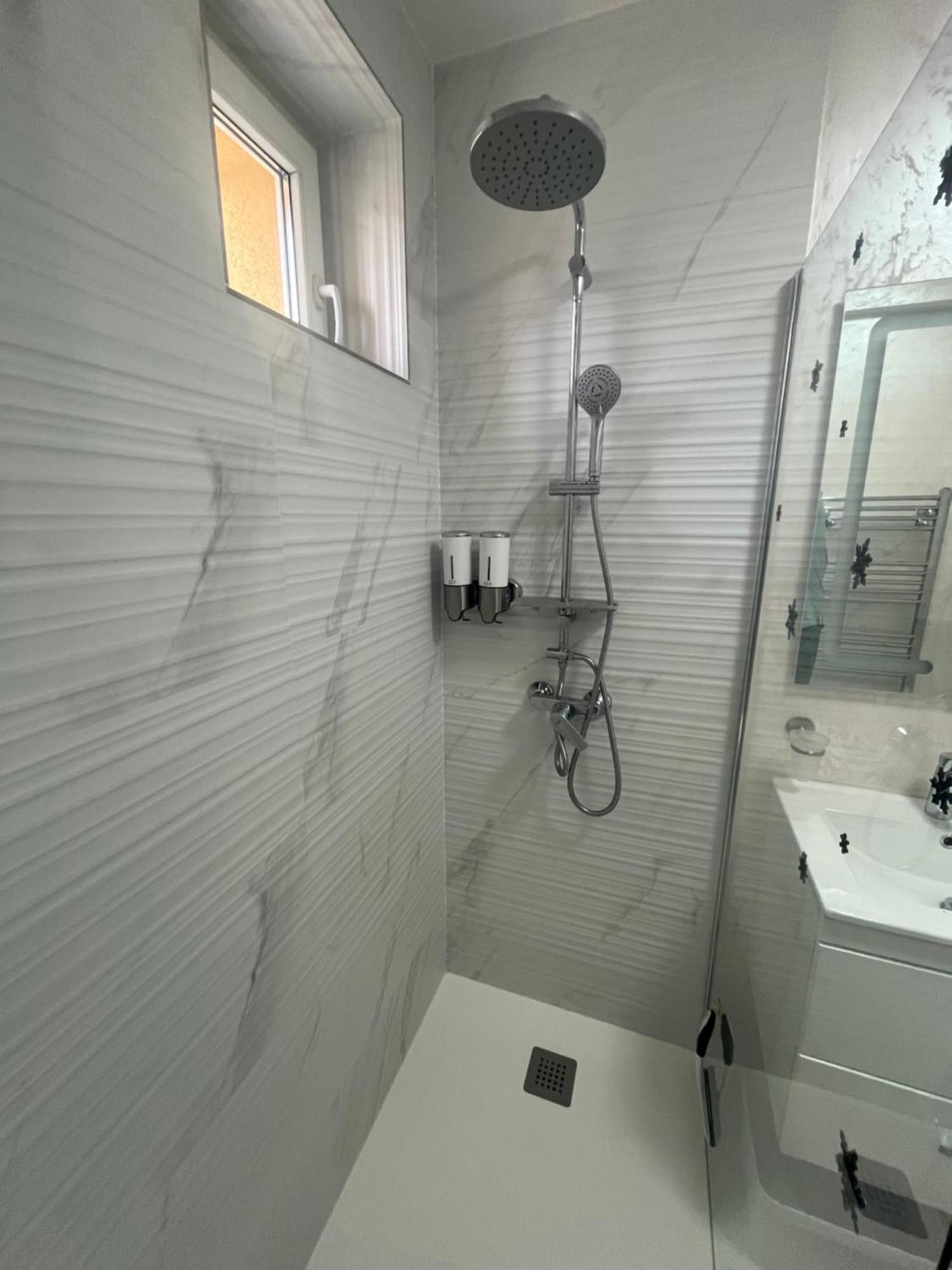 Luxury Apartment Sibiu Luaran gambar