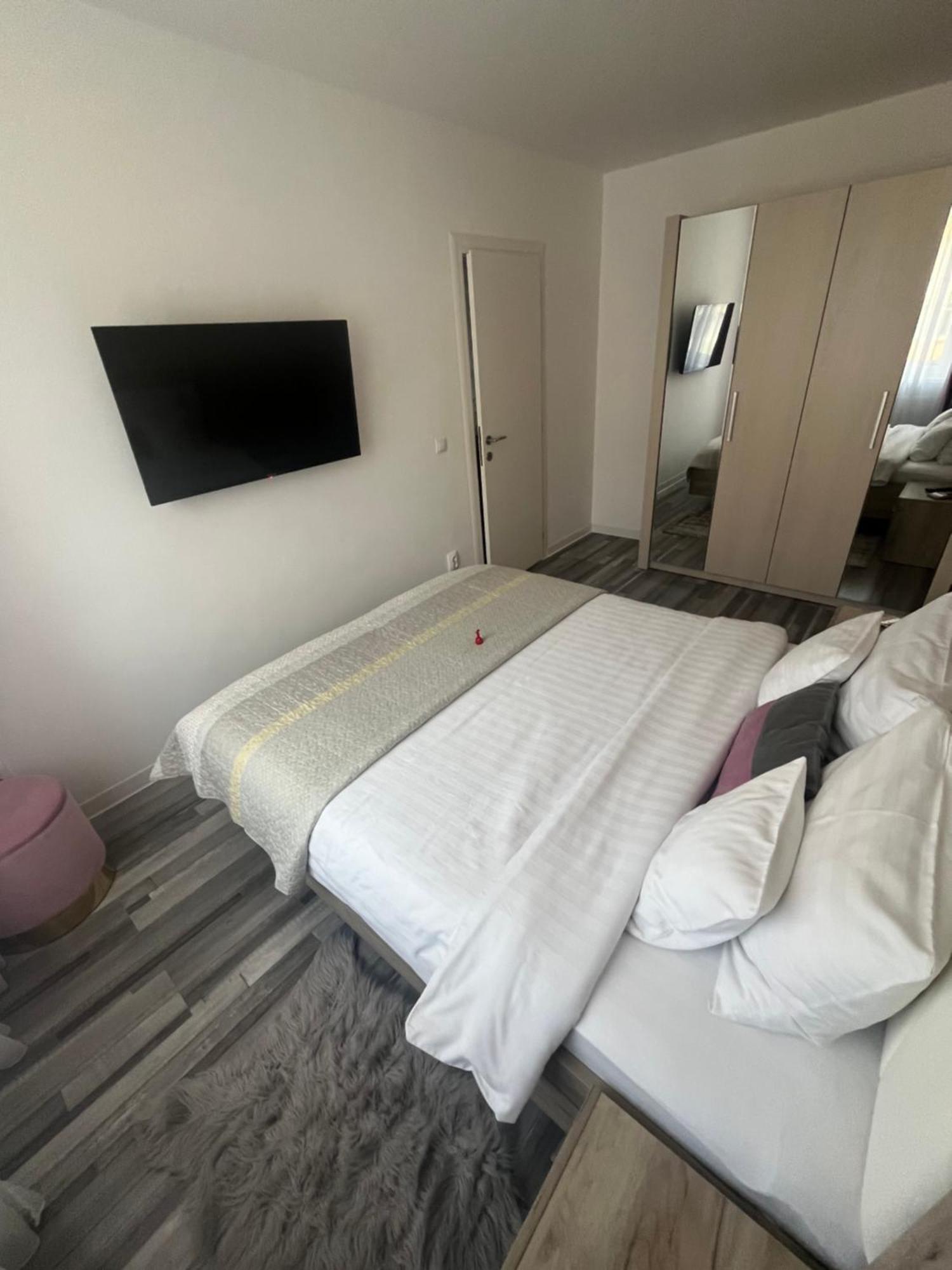 Luxury Apartment Sibiu Luaran gambar